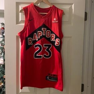 Raptors jersey #23